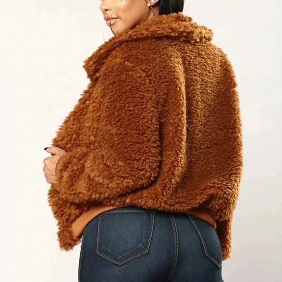 Cuddle up Faux Fur Zipper Jacket - Brown - Picture 2 of 6